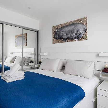Impeccable Modern 2Br Apartment Peachy Stays London Exterior foto